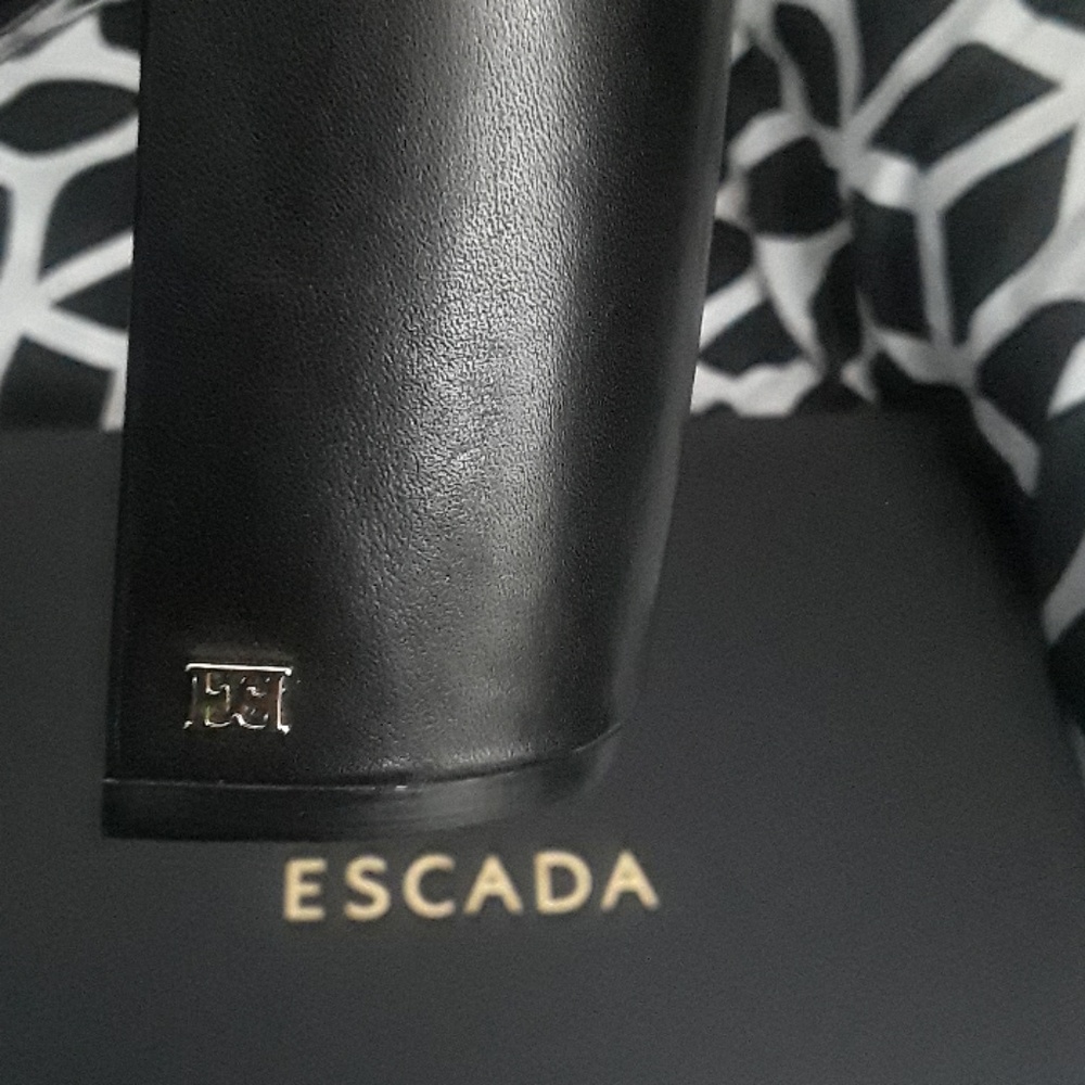 Escada boots